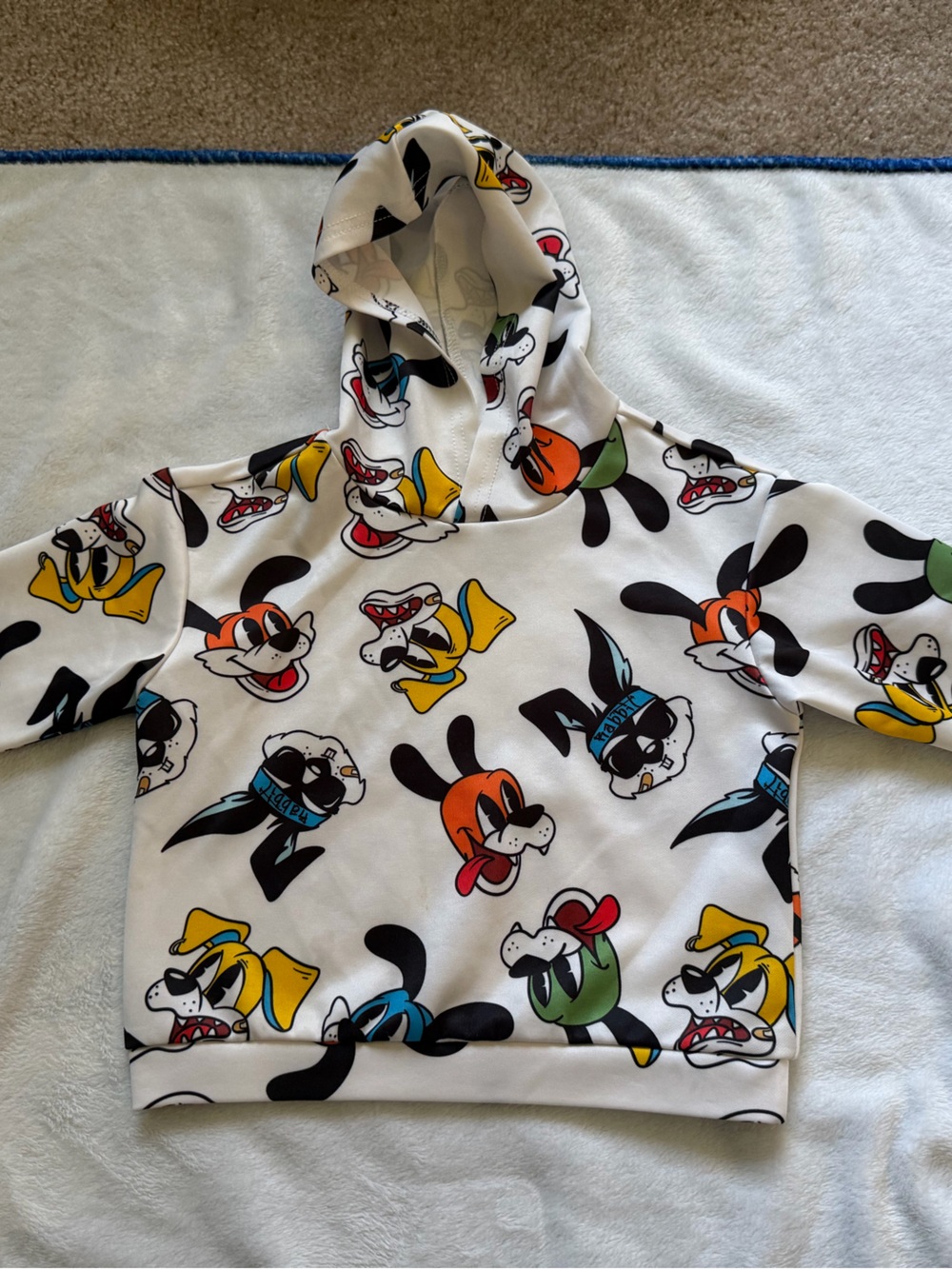 SHEIN White Kids Hoodie with Multicolor Cartoon Dog Faces